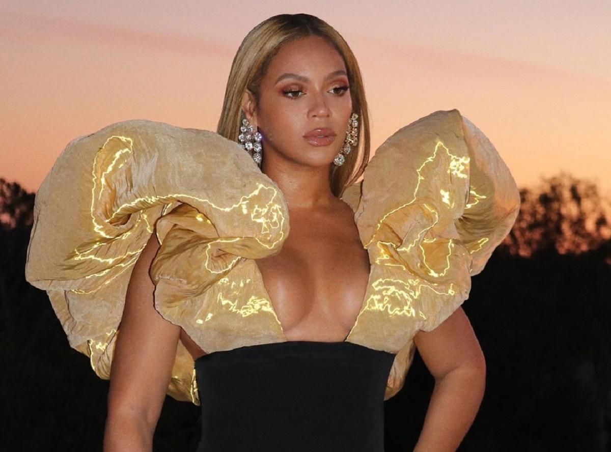 Бейонсе опоздала на церемонию "Золотой глобус" 2020: подробности Бейонсе опоздала на церемонию "Золотой глобус" 2020: подробности