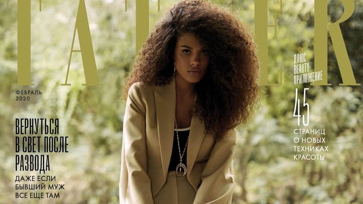 В стильных костюмах и украшениях: Тина Кунаки снялась для глянца В стильных костюмах и украшениях: Тина Кунаки снялась для глянца