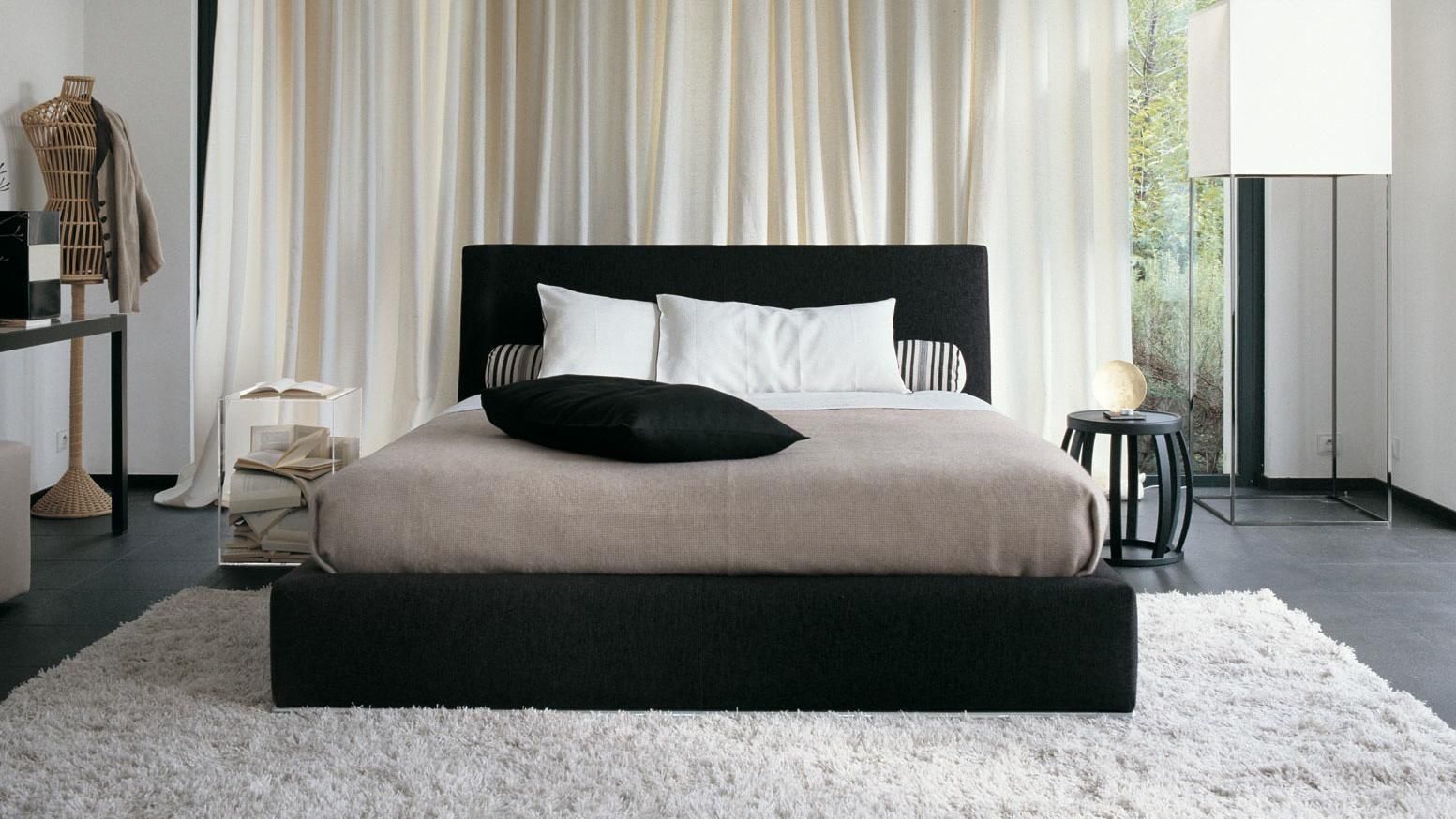 Як правильно вибрати килим в спальню – дизайн, матеріали для килима