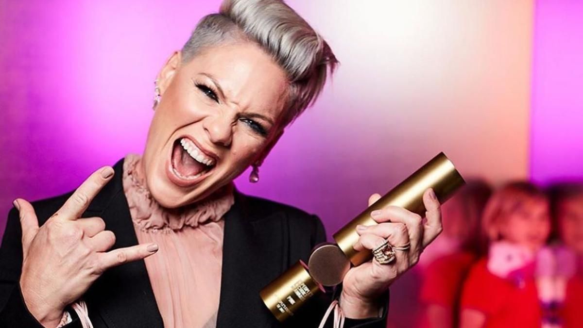 Я собираюсь стареть естественным путем: почему Пинк против пластической хирургии Я собираюсь стареть естественным путем: почему Пинк против пластической хирургии