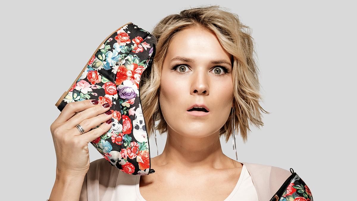 Зірка "Жіночого Кварталу" Анастасія Євтушенко ледь не померла на зйомках фільму Зірка "Жіночого Кварталу" Анастасія Євтушенко ледь не померла на зйомках фільму