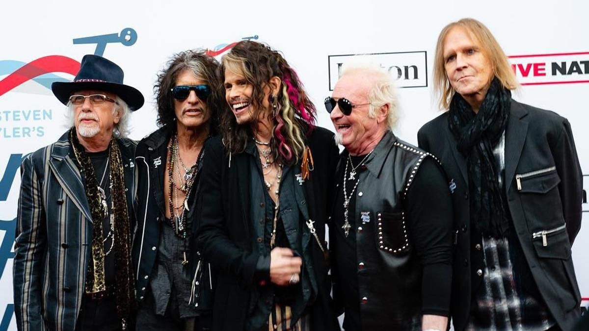 Гурт Aerosmith опинився у центрі скандалу: учасник колективу подав на колег до суду Гурт Aerosmith опинився у центрі скандалу: учасник колективу подав на колег до суду