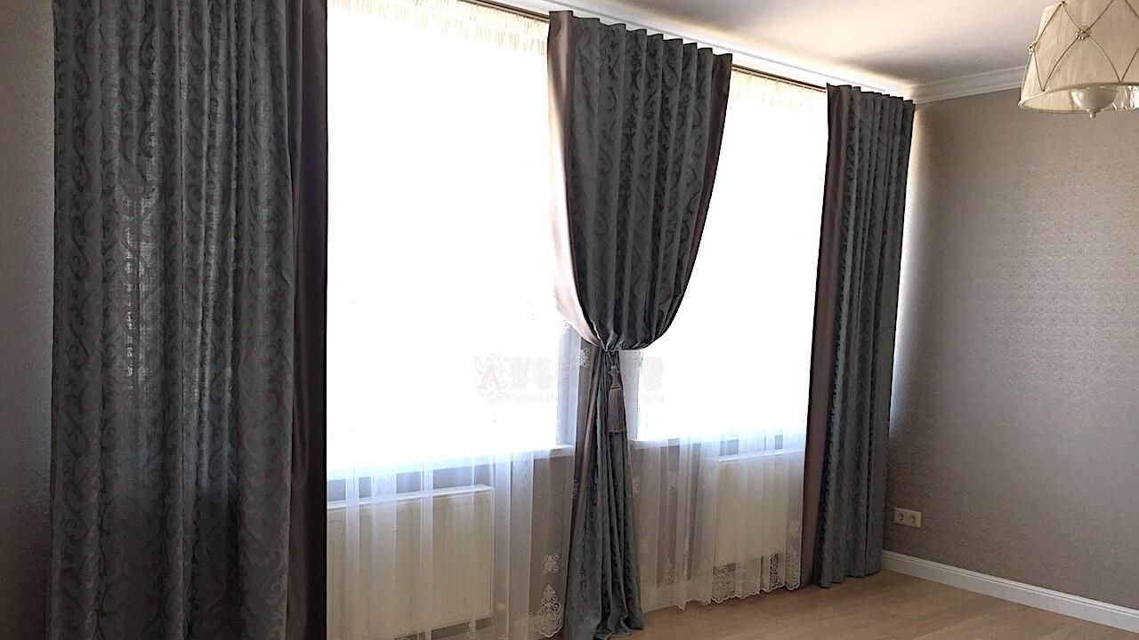 Штори у вітальню – як правильно підібрати штори: фото ідеї