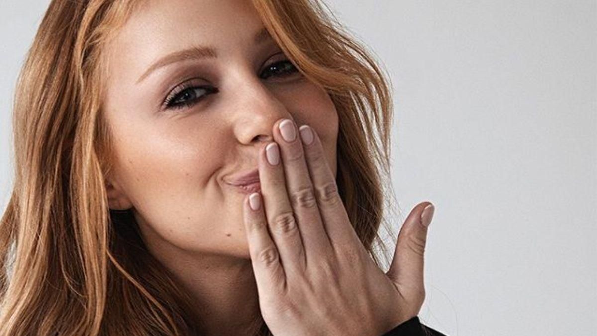 Тина Кароль очаровала сеть нежными образами: трогательные фото Тина Кароль очаровала сеть нежными образами: трогательные фото