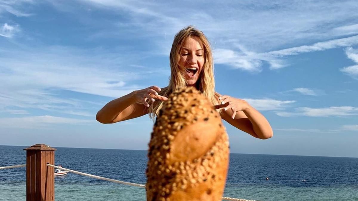 Леся Никитюк рассмешила сеть курьезным роликом с отдыха Леся Никитюк рассмешила сеть курьезным роликом с отдыха