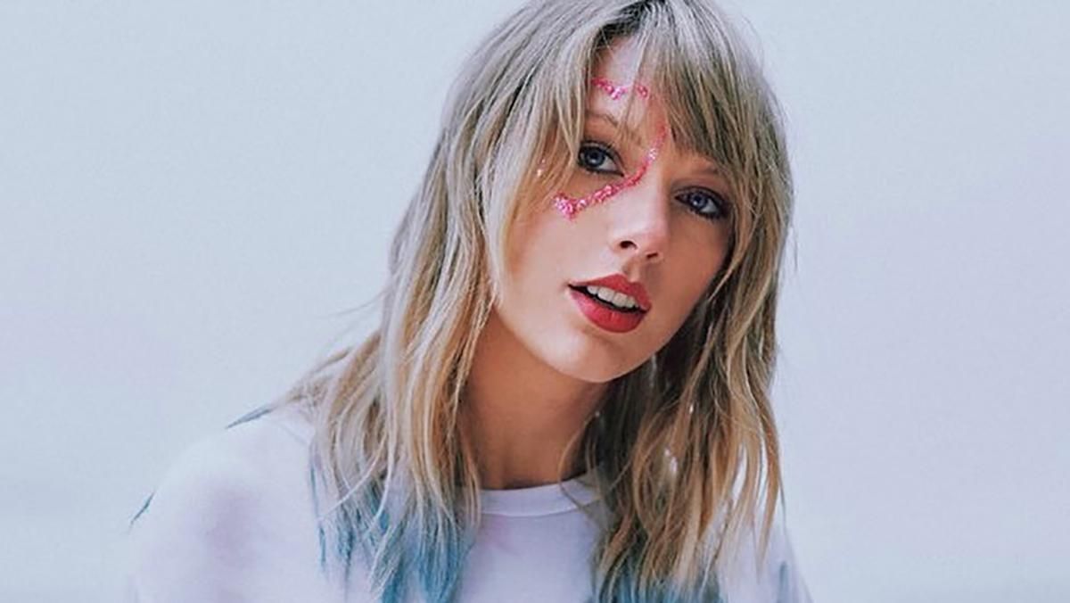 Тейлор Свіфт зізналася, що виснажувала себе голодуванням через надмірну вагу Тейлор Свіфт зізналася, що виснажувала себе голодуванням через надмірну вагу