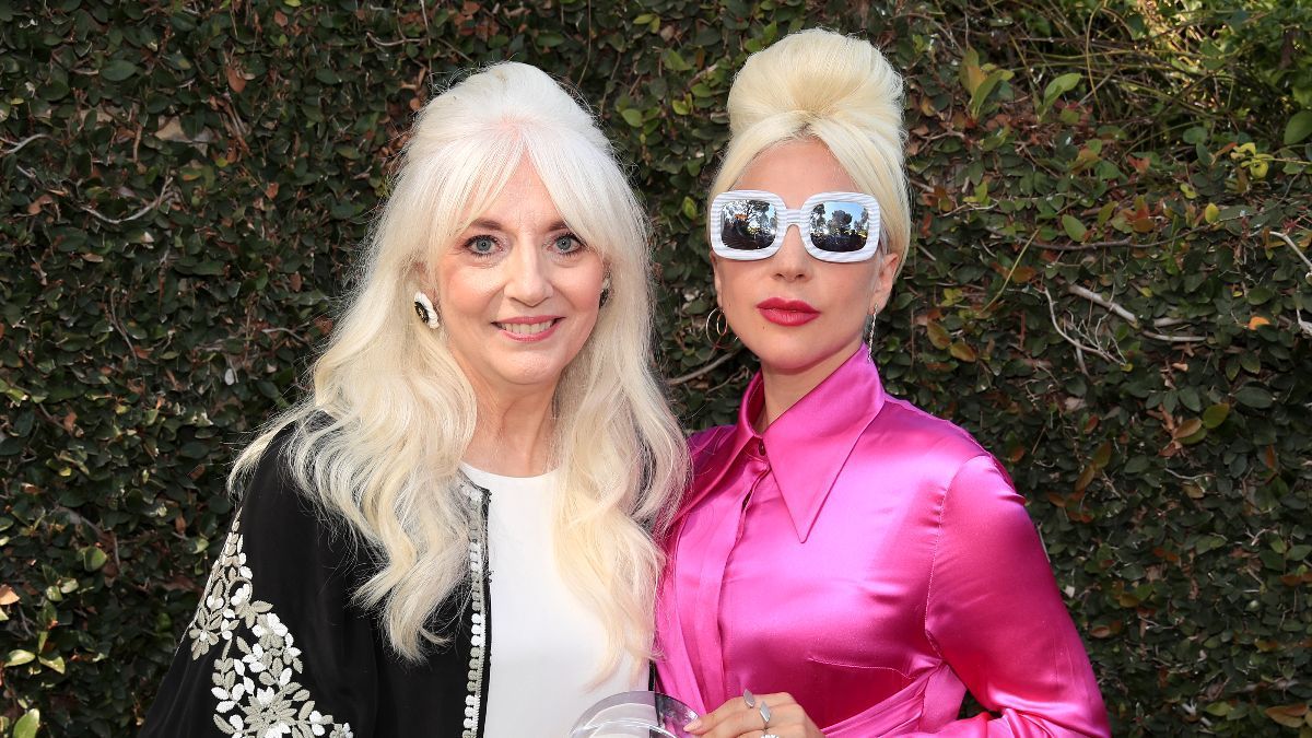 Мама Леді Гаги вперше прокоментувала психічні розлади доньки Мама Леді Гаги вперше прокоментувала психічні розлади доньки