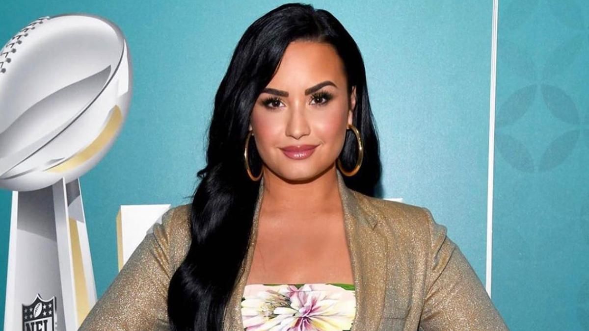 Демі Ловато прокоментувала емоційний виступ на Греммі: зірка могла не повернутися на сцену Демі Ловато прокоментувала емоційний виступ на Греммі: зірка могла не повернутися на сцену