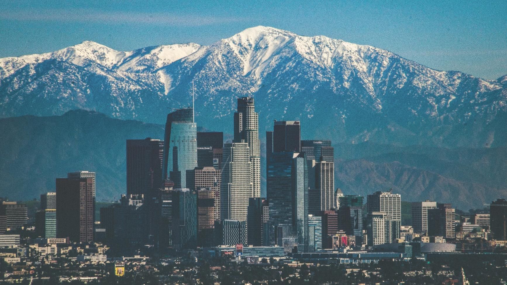 В Лос-Анджелесі зведуть незвичний житловий будинок – фото химерної будівлі В Лос-Анджелесі зведуть незвичний житловий будинок – фото химерної будівлі