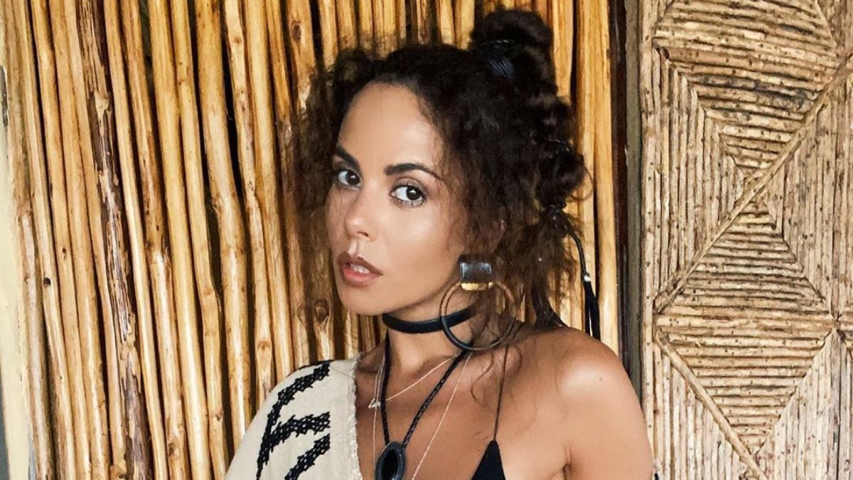 Настя Каменських показала природну красу: як виглядає співачка без макіяжу Настя Каменських показала природну красу: як виглядає співачка без макіяжу