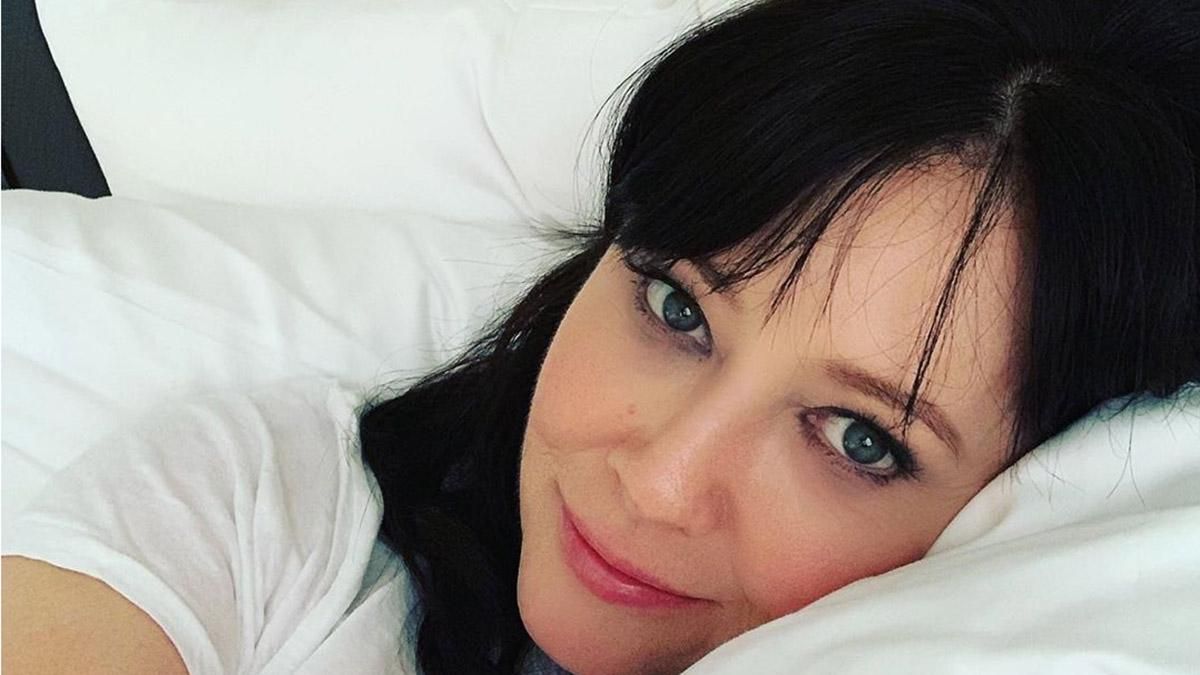 Звезды сериала "Все женщины – ведьмы" публично поддержали онкобольную Шэннен Доэрти Звезды сериала "Все женщины – ведьмы" публично поддержали онкобольную Шэннен Доэрти