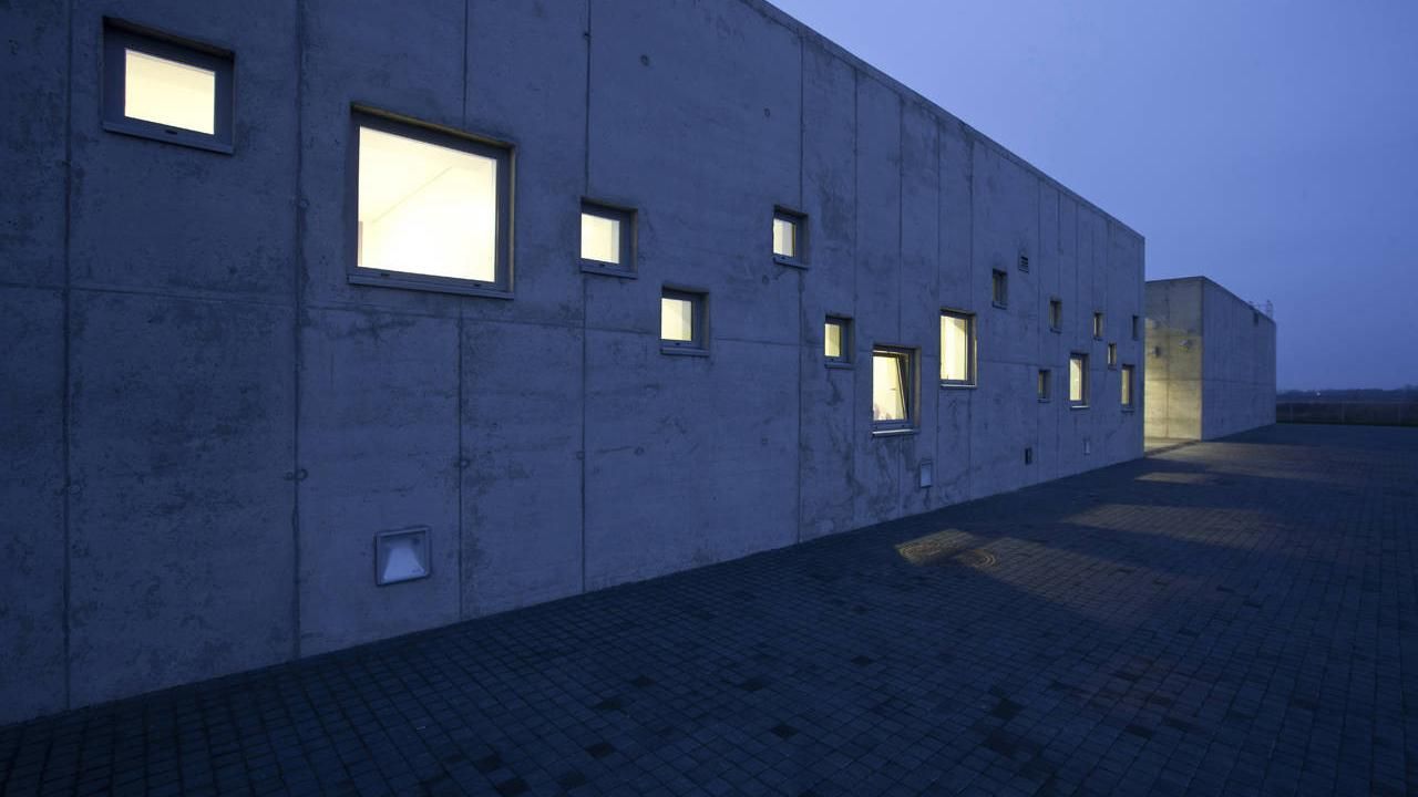 Известное архитектурное издание опубликовало список топ-10 крематориев мира – фото Известное архитектурное издание опубликовало список топ-10 крематориев мира – фото