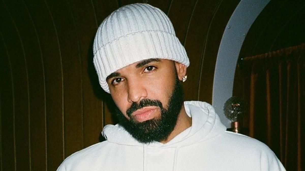 Репер Дрейк закрутив роман з 23-річною моделлю, – ЗМІ Репер Дрейк закрутив роман з 23-річною моделлю, – ЗМІ