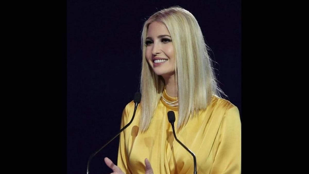 Иванка Трамп продемонстрировала скромный образ в ОАЭ: эффектные фото Иванка Трамп продемонстрировала скромный образ в ОАЭ: эффектные фото