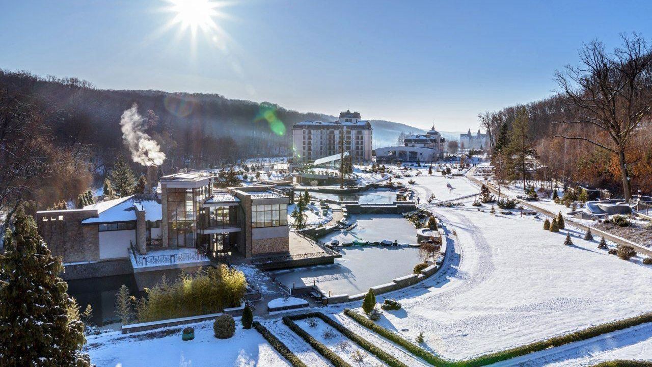 Стало відомо, яке шоу Періс Гілтон буде знімати на Закарпатті Стало відомо, яке шоу Періс Гілтон буде знімати на Закарпатті