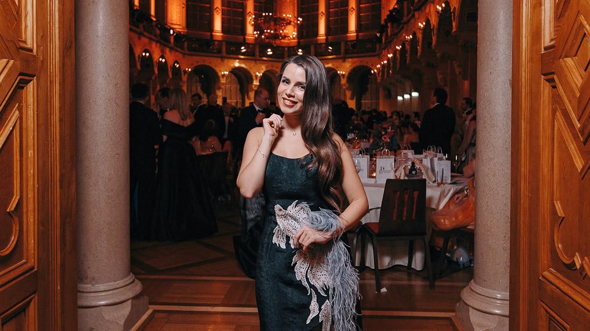 Христина Соловій відкрила бал у Відні: ефектні фото та відео Христина Соловій відкрила бал у Відні: ефектні фото та відео