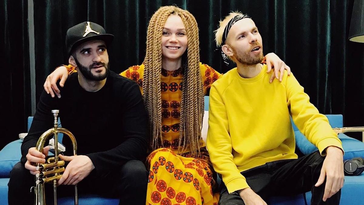 Группу O обвинили в плагиате песни на Евровидение-2020: забавная реакция артистов Группу O обвинили в плагиате песни на Евровидение-2020: забавная реакция артистов