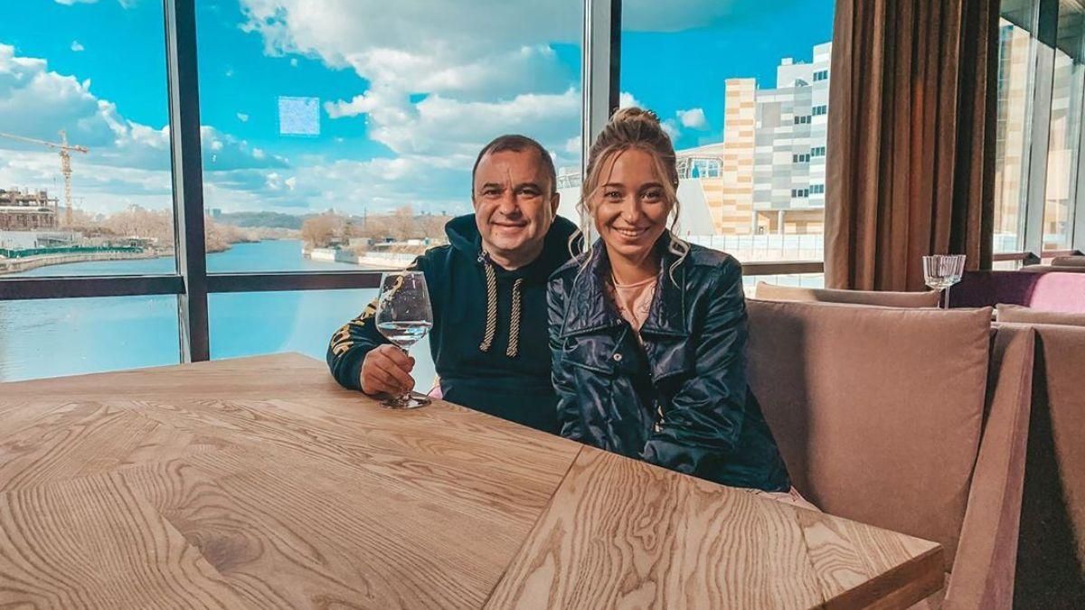 Наречена Віктора Павліка розповіла інтимні подробиці їхнього життя: який співак у ліжку Наречена Віктора Павліка розповіла інтимні подробиці їхнього життя: який співак у ліжку