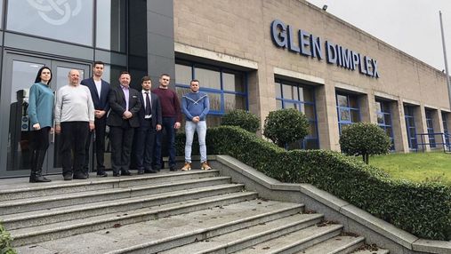Кращі дилери з продажу електрокамінів Dimplex відвідали масштабний завод в Ірландії 