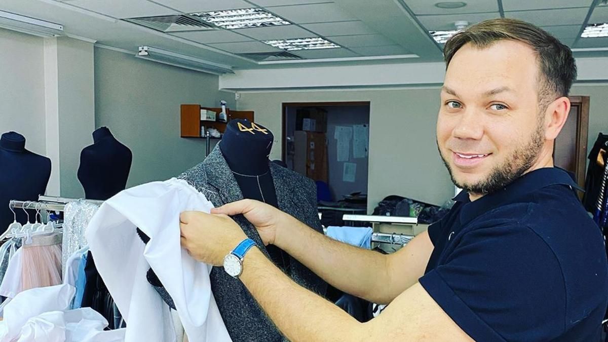 Андре Тан назвав головні помилки невисоких дівчат у виборі одягу: відео Андре Тан назвав головні помилки невисоких дівчат у виборі одягу: відео