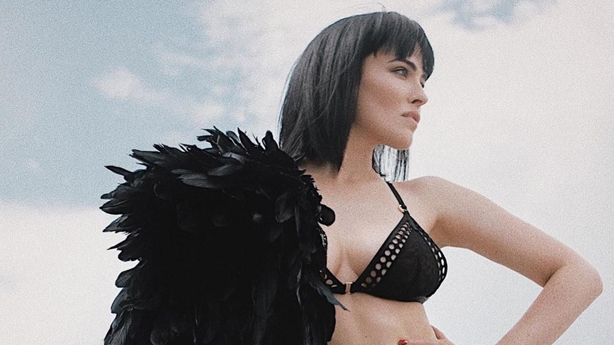 Даша Астаф'єва засвітила пружні сідниці в сексуальному вбранні: фото Даша Астаф'єва засвітила пружні сідниці в сексуальному вбранні: фото