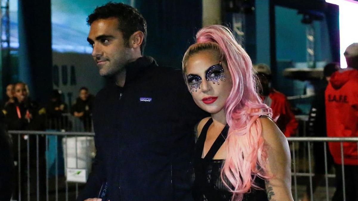 Мій колишній зустрічається з Леді Гагою, – ексдівчина чоловіка написала про пару в пресі Мій колишній зустрічається з Леді Гагою, – ексдівчина чоловіка написала про пару в пресі