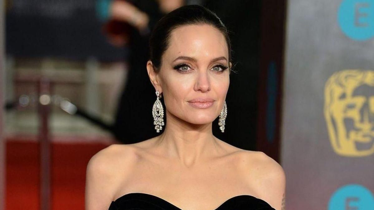Анджелина Джоли выступила в защиту прав женщин Афганистана