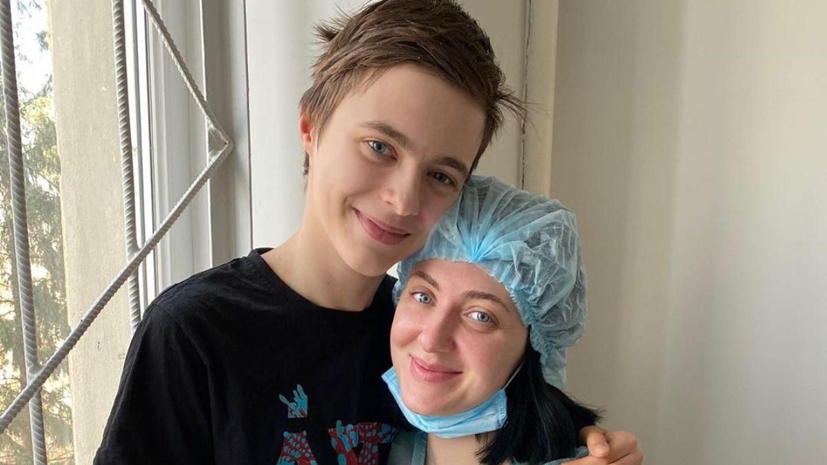 Сніжана Бабкіна показала фото сина в лікарні