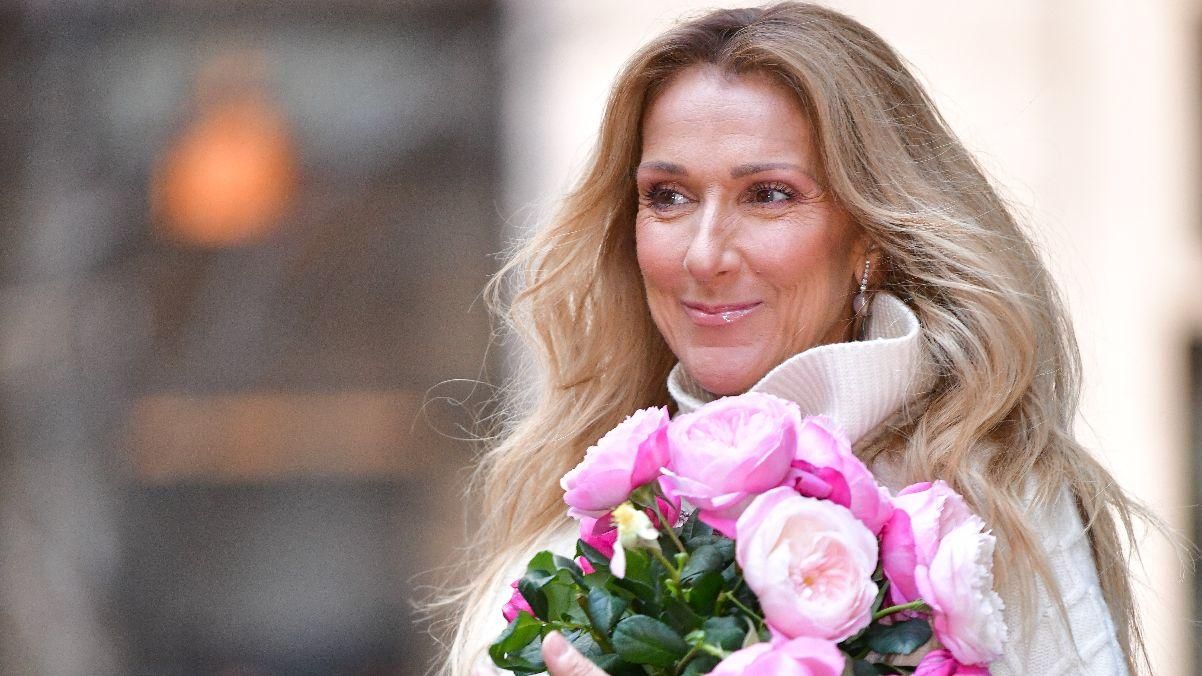 Селін Діон показала розкішний весняний образ у Нью-Йорку: приголомшливі фото Селін Діон показала розкішний весняний образ у Нью-Йорку: приголомшливі фото