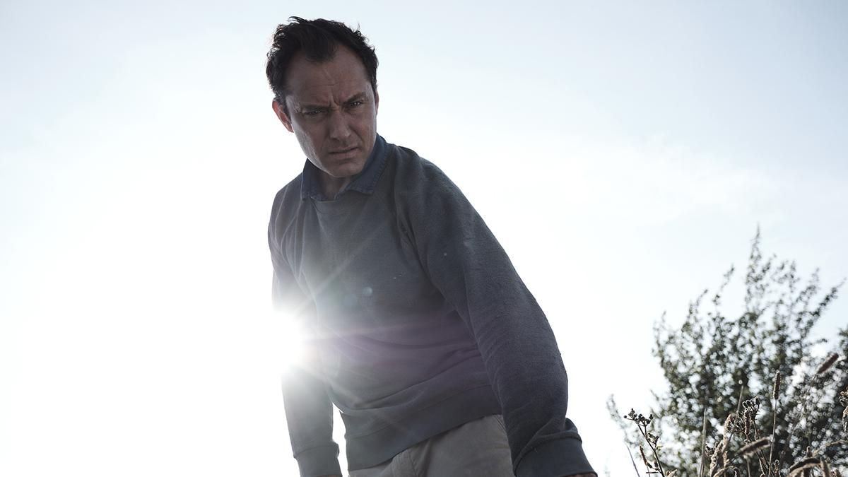 У HBO презентували трейлер серіалу з Джудом Лоу: загадкове відео У HBO презентували трейлер серіалу з Джудом Лоу: загадкове відео