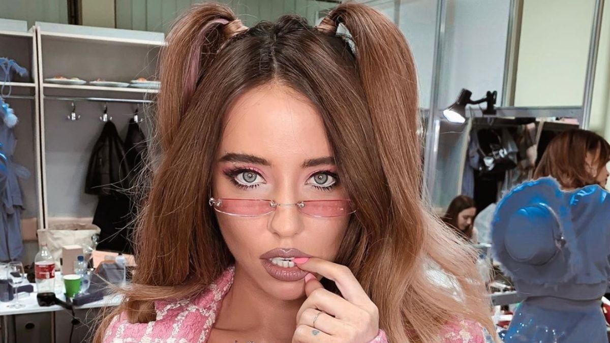 Надя Дорофєєва розповіла, що їй не подобалося у співпраці з продюсерами Надя Дорофєєва розповіла, що їй не подобалося у співпраці з продюсерами