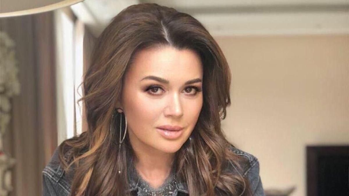 Анастасия Заворотнюк снова в больнице, – СМИ Анастасия Заворотнюк снова в больнице, – СМИ