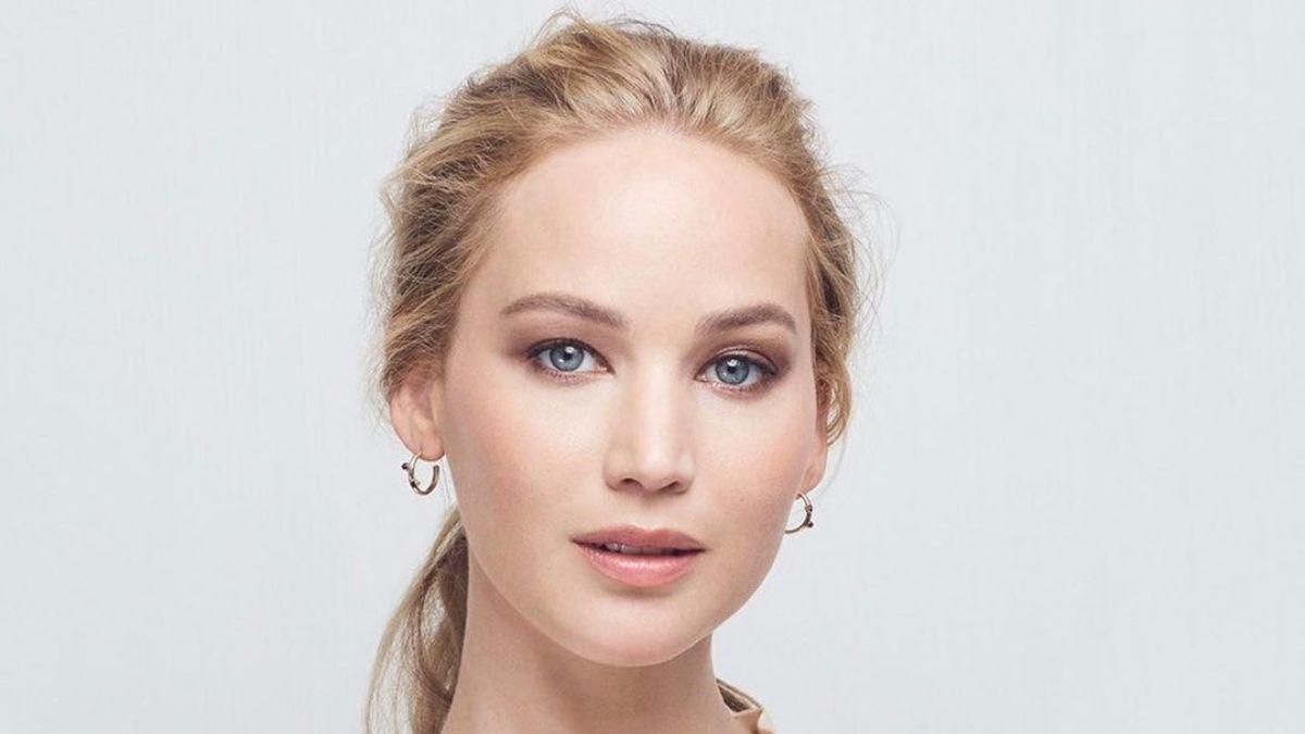 До маєтку Дженніфер Лоуренс вдерлася фанатка До маєтку Дженніфер Лоуренс вдерлася фанатка