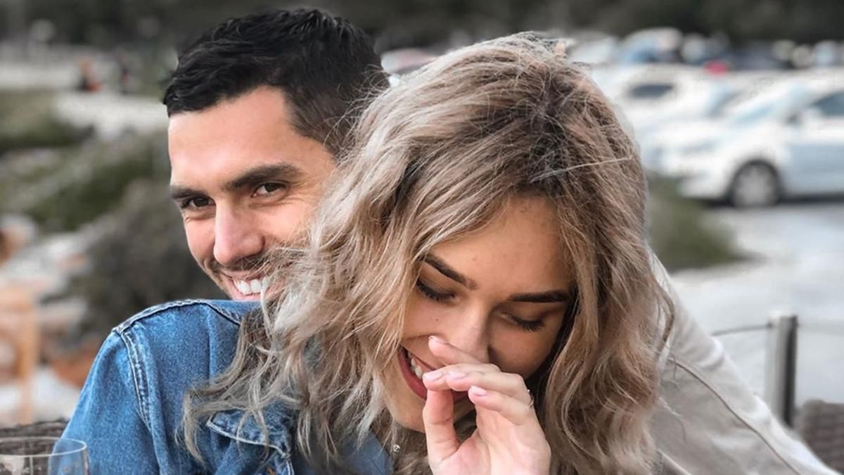 Никита Добрынин и его невеста Даша Квиткова самоизолировались дома из-за коронавируса Никита Добрынин и его невеста Даша Квиткова самоизолировались дома из-за коронавируса