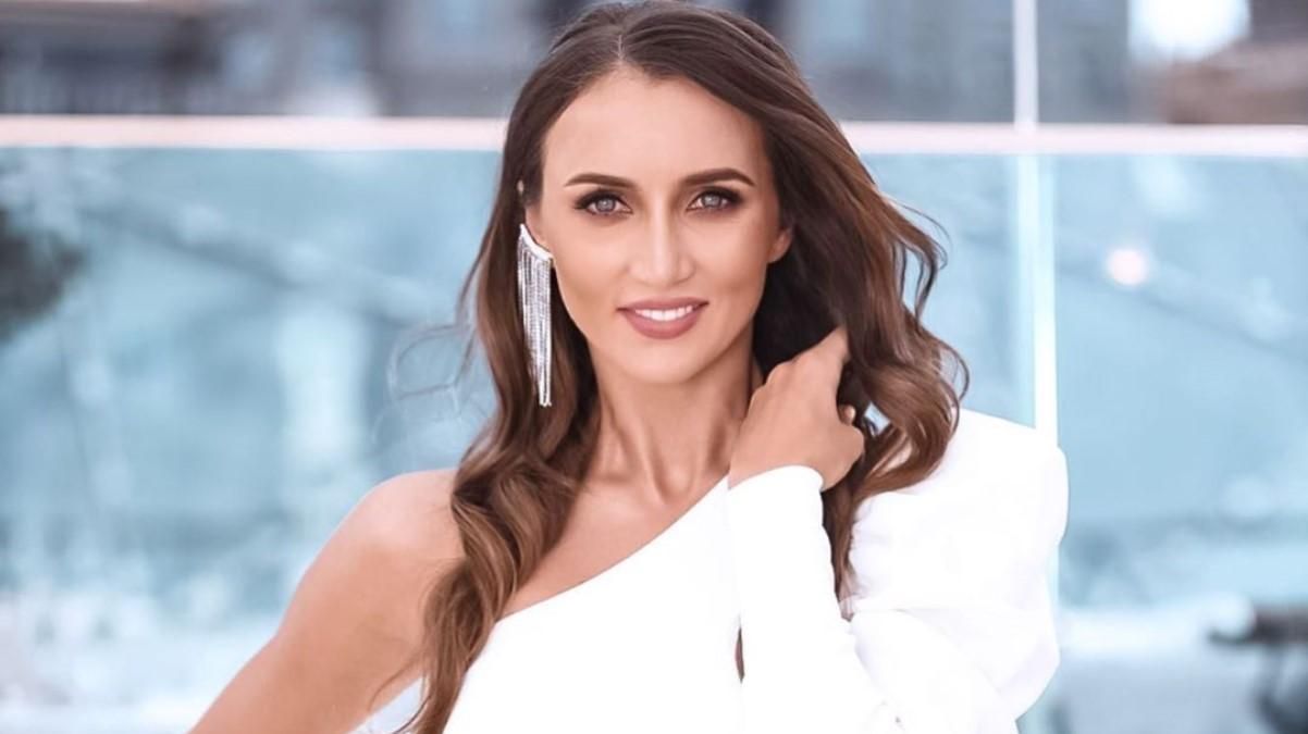 Він з усього любить робити піар, – Анна Різатдінова розповіла про Володимира Остапчука Він з усього любить робити піар, – Анна Різатдінова розповіла про Володимира Остапчука