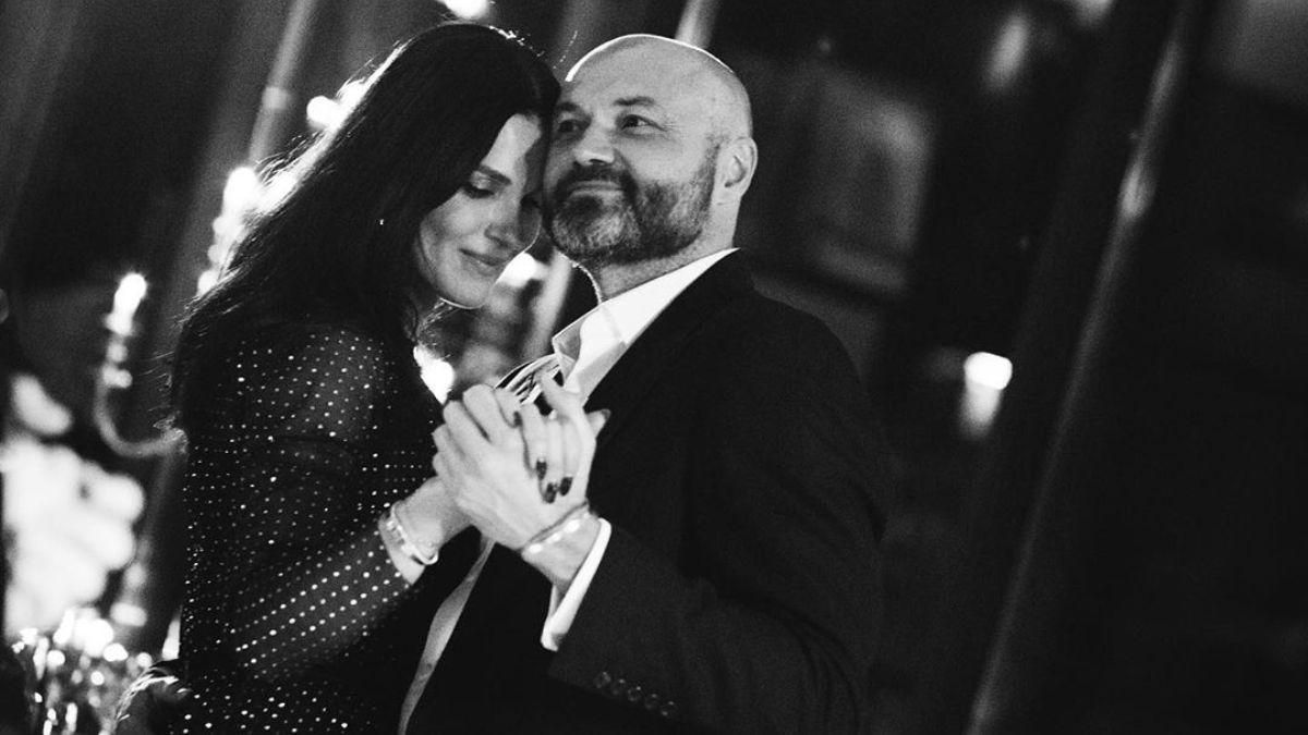 Маша Ефросинина трогательно поздравила мужа с днем рождения: веселое видео Маша Ефросинина трогательно поздравила мужа с днем рождения: веселое видео