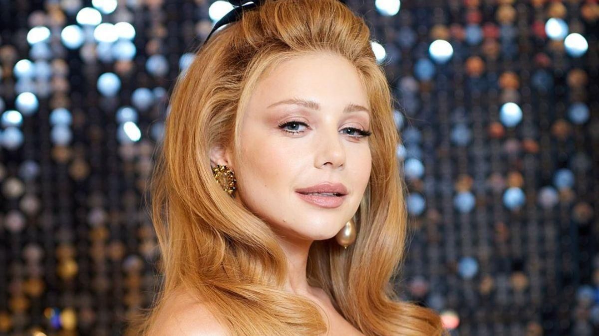 Тина Кароль на карантине проводит время с сыном: нежное видео Тина Кароль на карантине проводит время с сыном: нежное видео