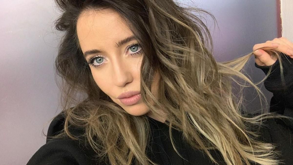 Надя Дорофєєва назвала улюблені фільми та серіали для карантину: що радить подивитись зірка Надя Дорофєєва назвала улюблені фільми та серіали для карантину: що радить подивитись зірка