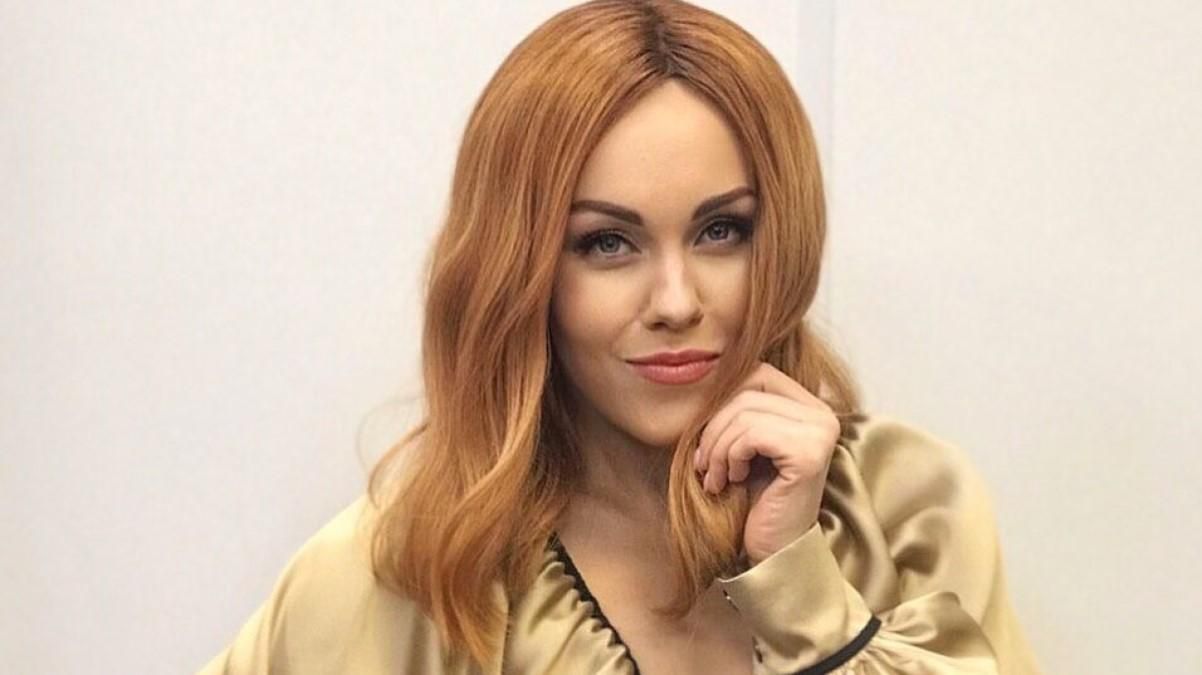 Чим зайнятись на карантині: приклад співачки Alyosha Чим зайнятись на карантині: приклад співачки Alyosha