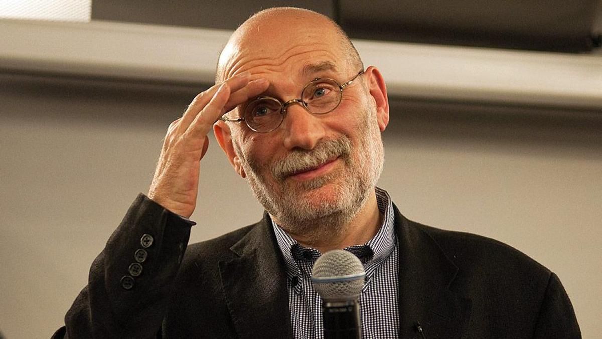 Сценарист Борис Акунин обнародовал симптомы коронавируса: Психоз – вот главная опасность Сценарист Борис Акунин обнародовал симптомы коронавируса: Психоз – вот главная опасность