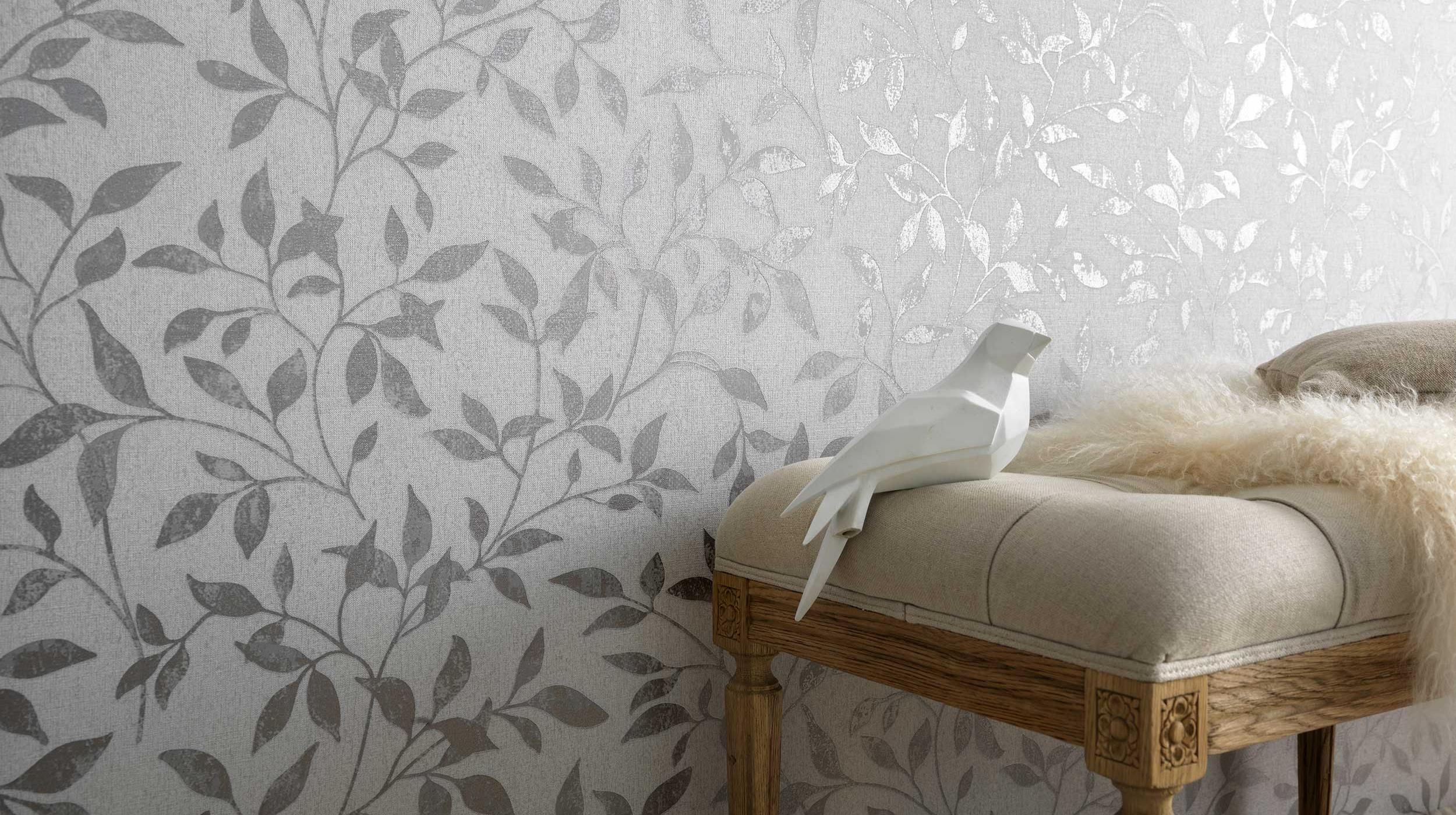 Металізовані шпалери: види, особливості шпалер з металу Металізовані шпалери: види, особливості шпалер з металу