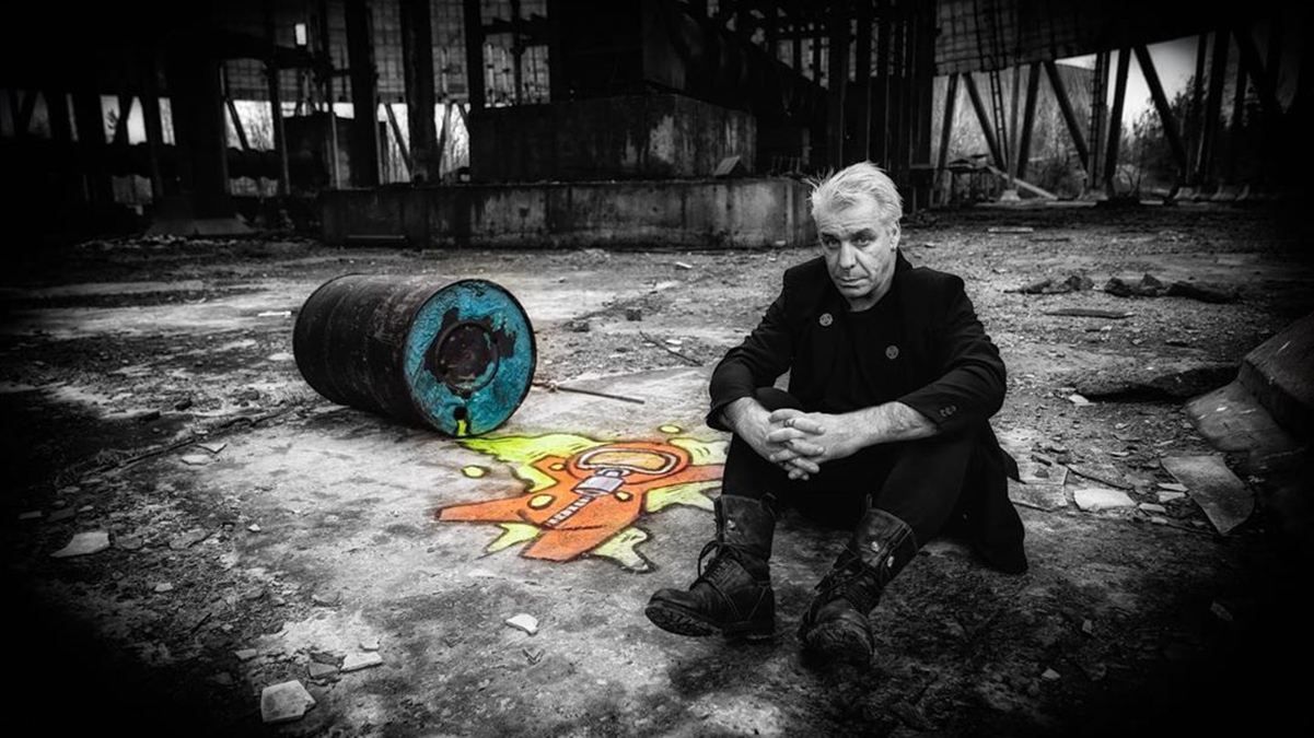 Тест Тілля Ліндеманна на коронавірус показав негативний результат Тест Тілля Ліндеманна на коронавірус показав негативний результат