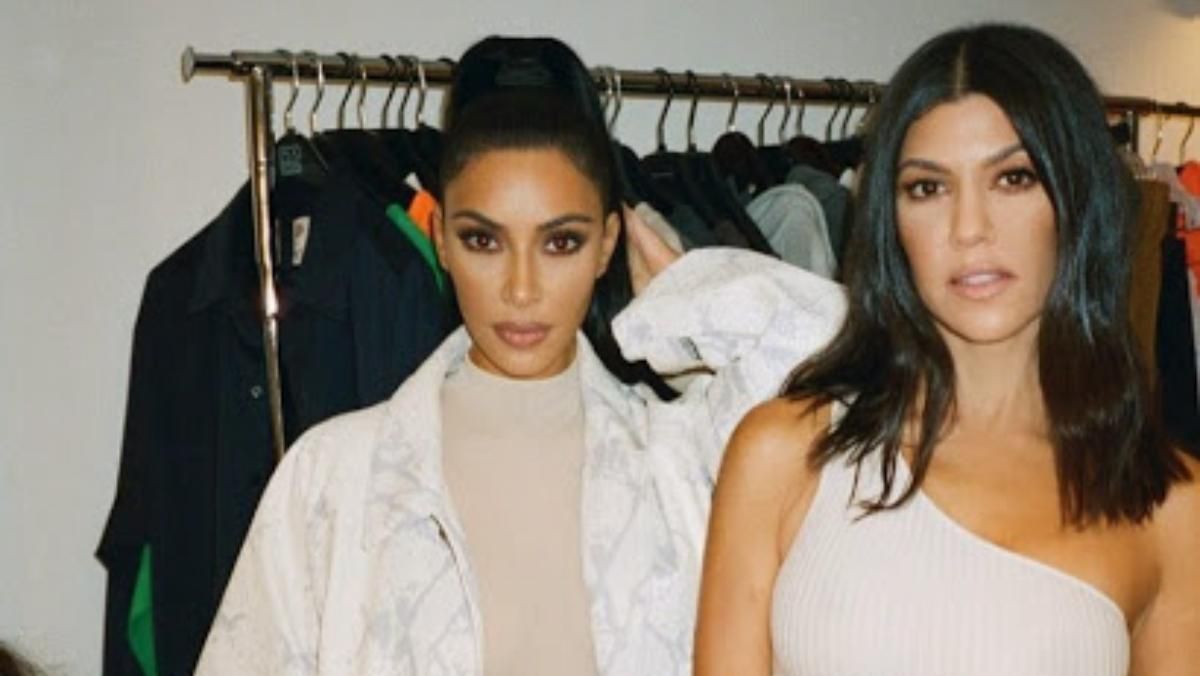 Кім і Кортні Кардашян побились у реаліті-шоу через сестру Кайлі: відео Кім і Кортні Кардашян побились у реаліті-шоу через сестру Кайлі: відео