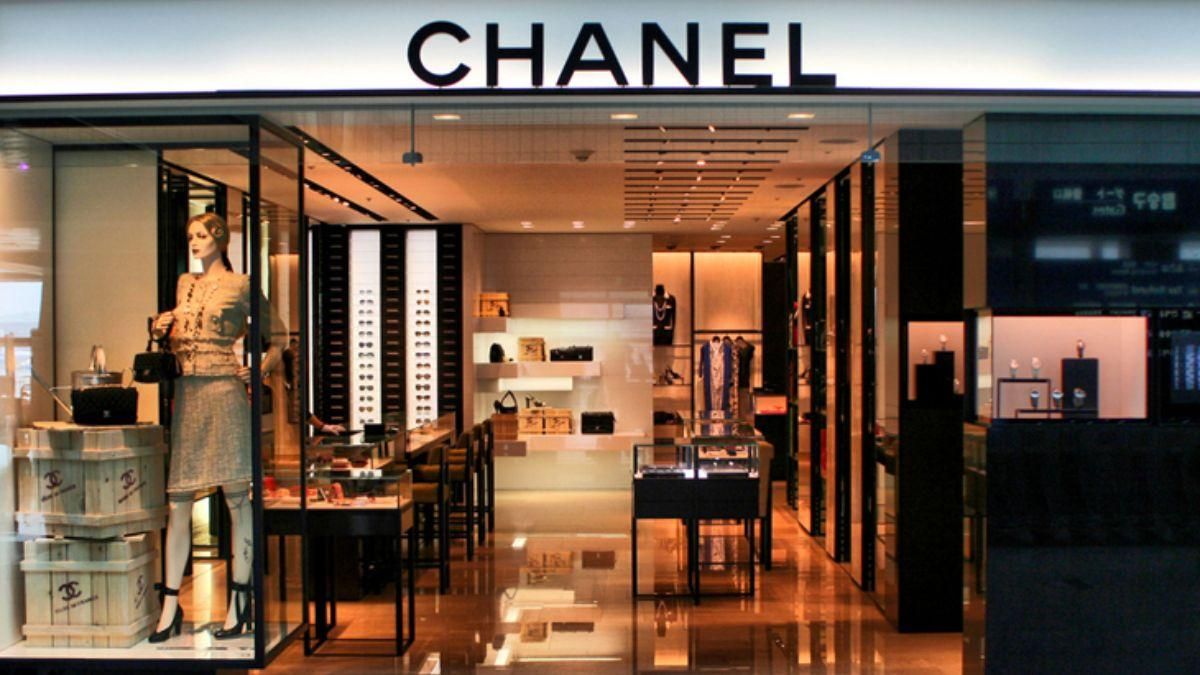 Chanel шитиме захисні засоби для боротьби з коронавірусом Chanel шитиме захисні засоби для боротьби з коронавірусом