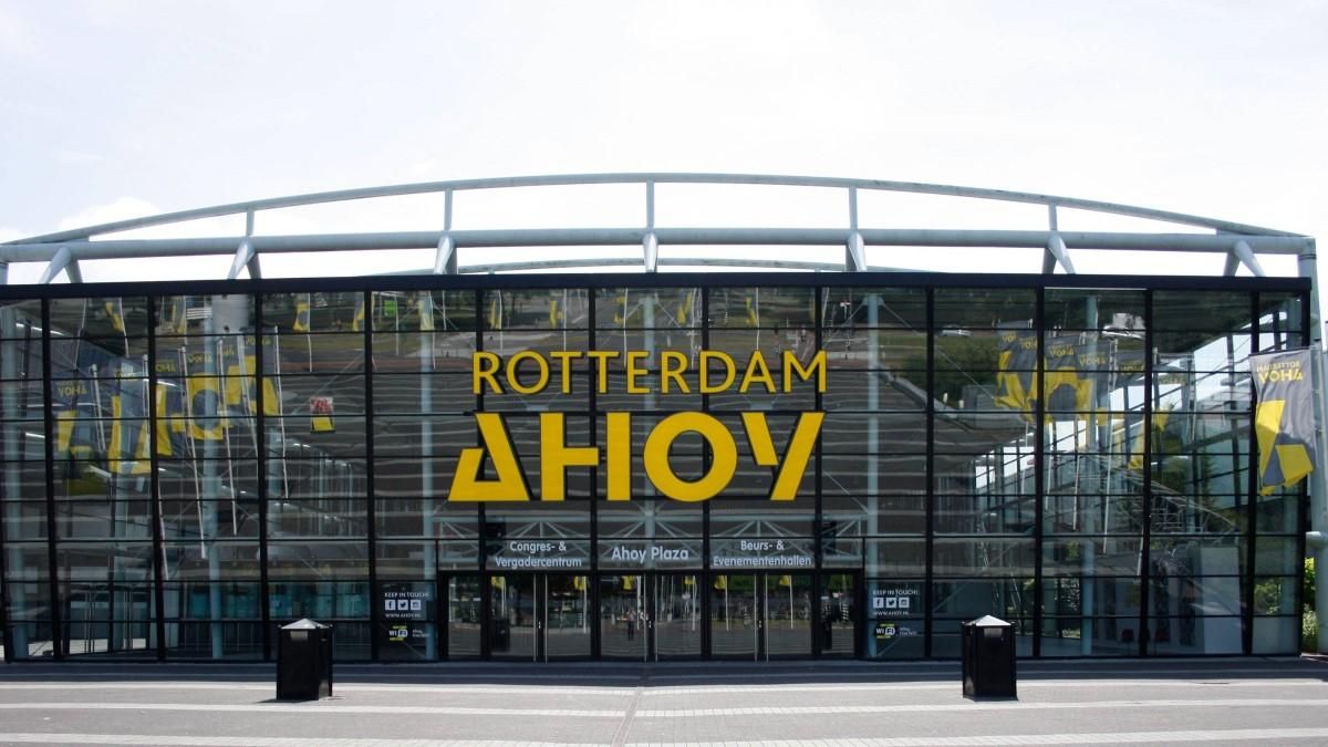 Вместо Евровидения – больница: в Нидерландах создали особый центр для больных коронавирус