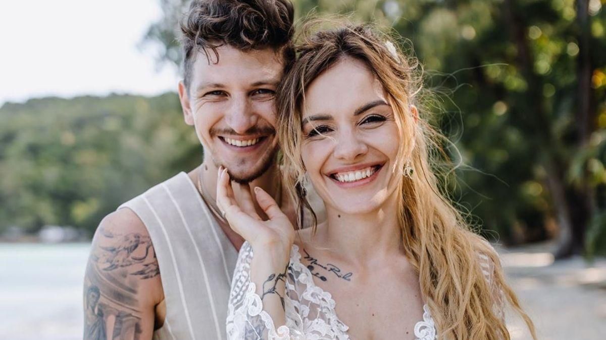 MamaRika призналась, почему не взяла фамилию мужа MamaRika призналась, почему не взяла фамилию мужа