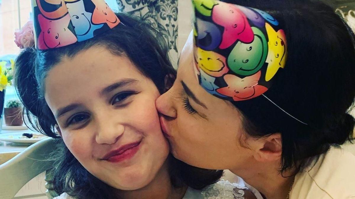 Анастасія Приходько замилувала мережу фотографіями доньки Анастасія Приходько замилувала мережу фотографіями доньки