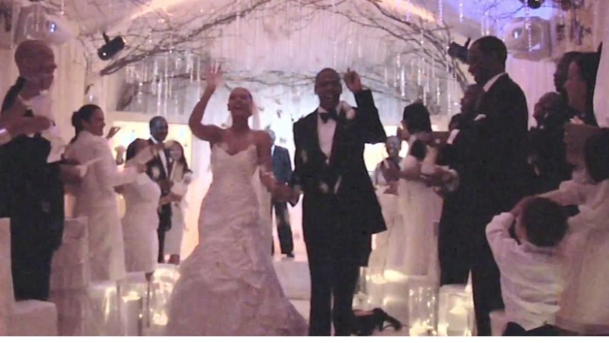 Бейонсе і Jay-Z святкують 12 річницю шлюбу: мама співачки показала радісне фото з весілля