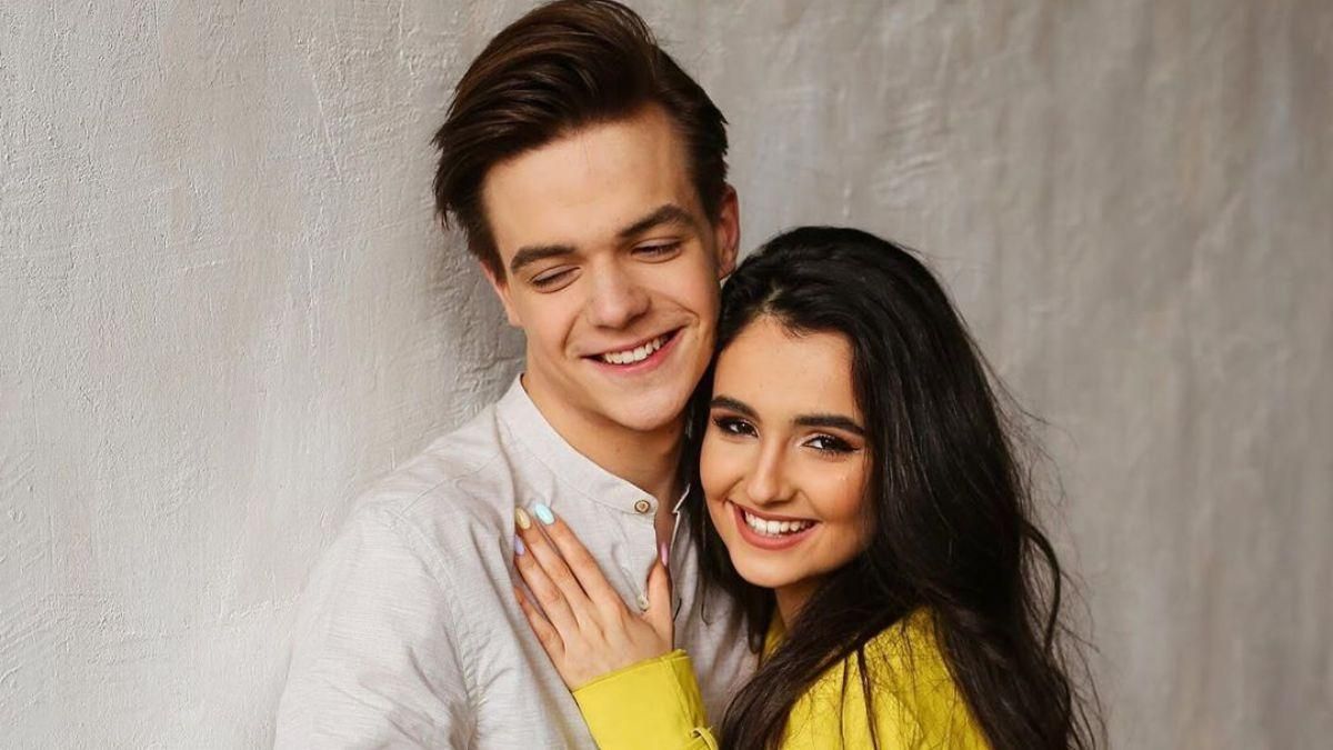 Звезда сериала "Школа" Анна Тринчер откровенно рассказала о расставании с Богданом Осадчуком Звезда сериала "Школа" Анна Тринчер откровенно рассказала о расставании с Богданом Осадчуком