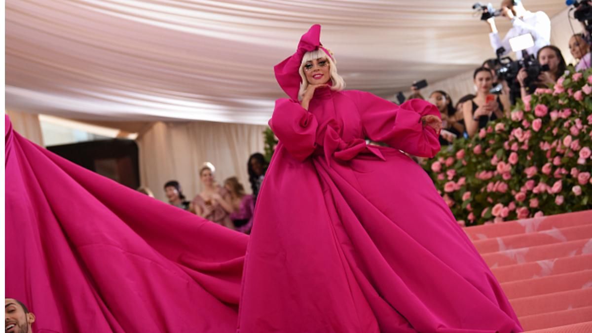 Віртуальний Met Gala: фанати балу влаштують фешн-подію в режимі онлайн Віртуальний Met Gala: фанати балу влаштують фешн-подію в режимі онлайн